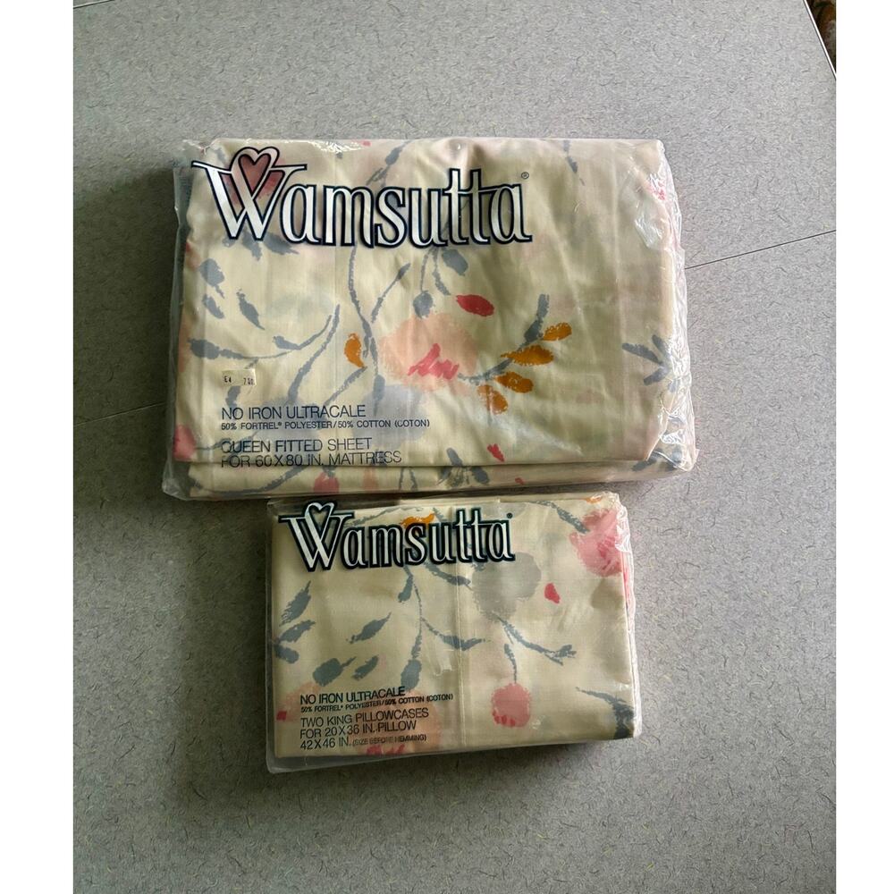 Vintage Wamsutta Ultracale Queen Fitted Sheet - with Matching King Pillowcases